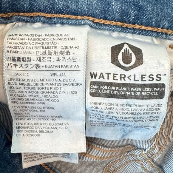 Levis Womens Mile High Cropped Wide Leg Jeans W 29 Button Fly Fisherman Sailor - Picture 9 of 15